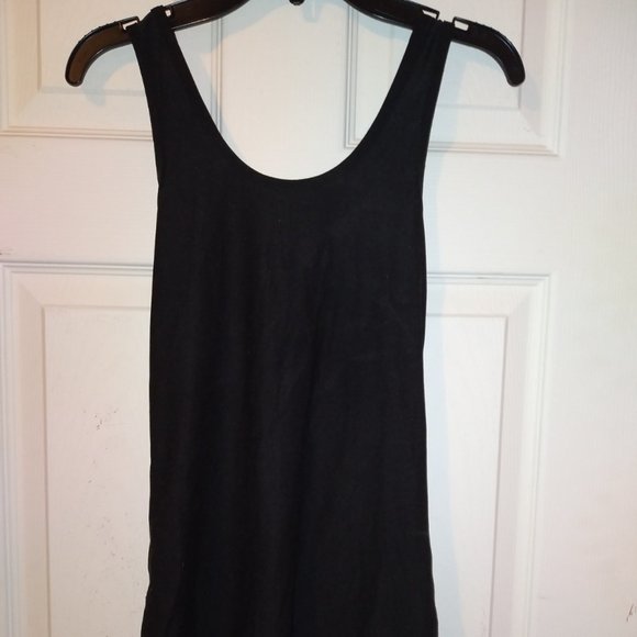 Juniors Skull Tank Top - Picture 4 of 4